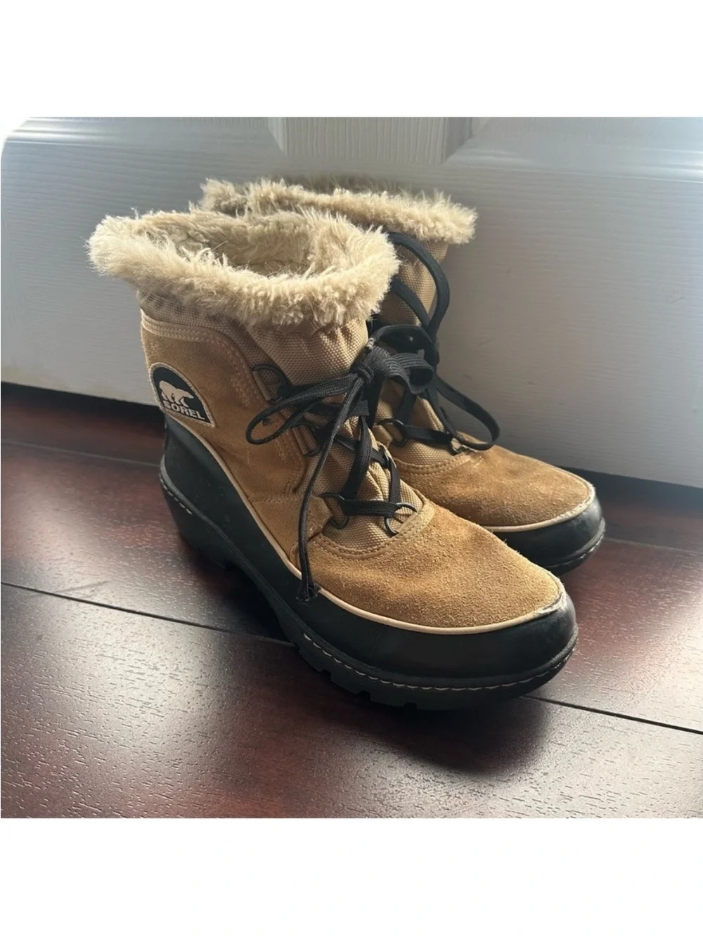 Size 8 Sorel Women’s Tivoli III Waterproof Suede Fur Winter Snow Boots - Picture 4 of 11